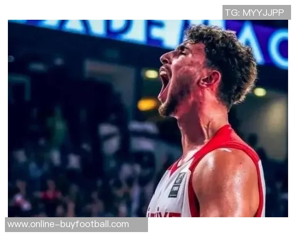 申京谈雷霆防守强度:快速轮转与协防让我难以突破篮筐